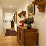 Residenza Le 6 A Affittacamere Trieste