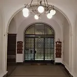 Residenza Le 6 A Trieste