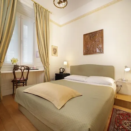 Residenza Le 6 A Guest house