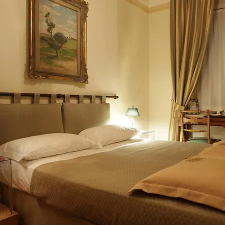 Residenza Le 6 A Maison d'hôtes 4*