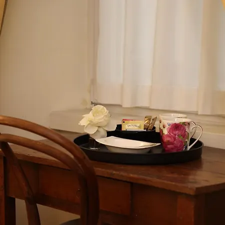 Residenza Le 6 A Trieste