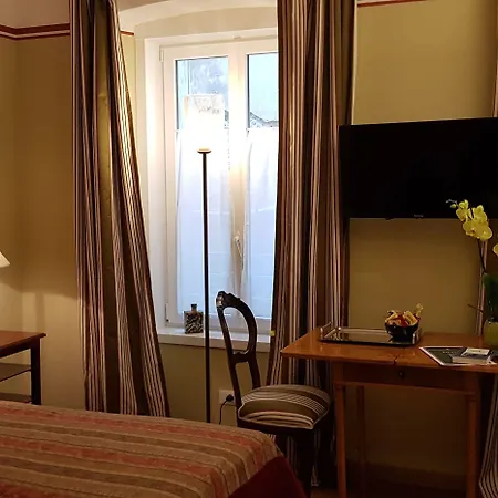 Residenza Le 6 A Guest house Trieste