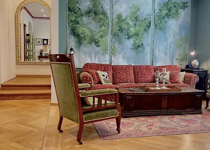 Residenza Le 6 A 4* Trieste