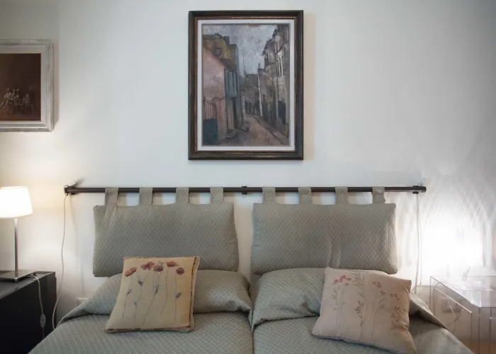 Residenza Le 6 A Πανσιόν 4*