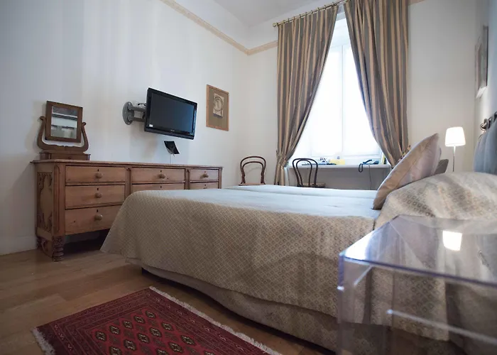 Πανσιόν Residenza Le 6 A Τεργέστη