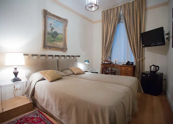 Residenza Le 6 A Πανσιόν Τεργέστη