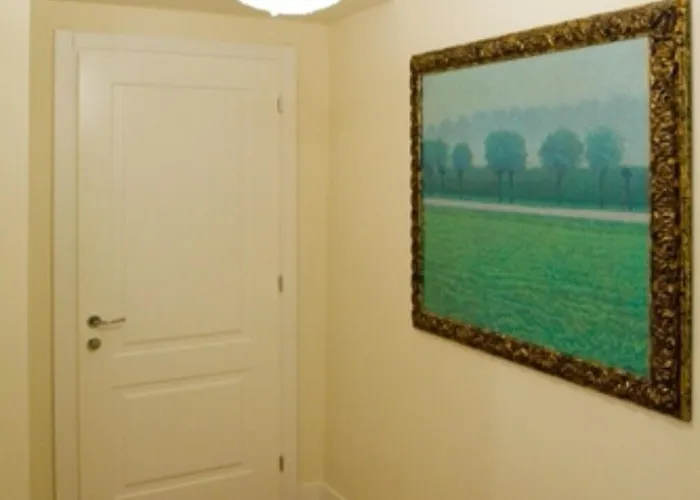 Residenza Le 6 A 4* Trieste