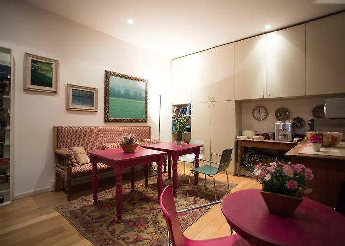 Residenza Le 6 A Pensión